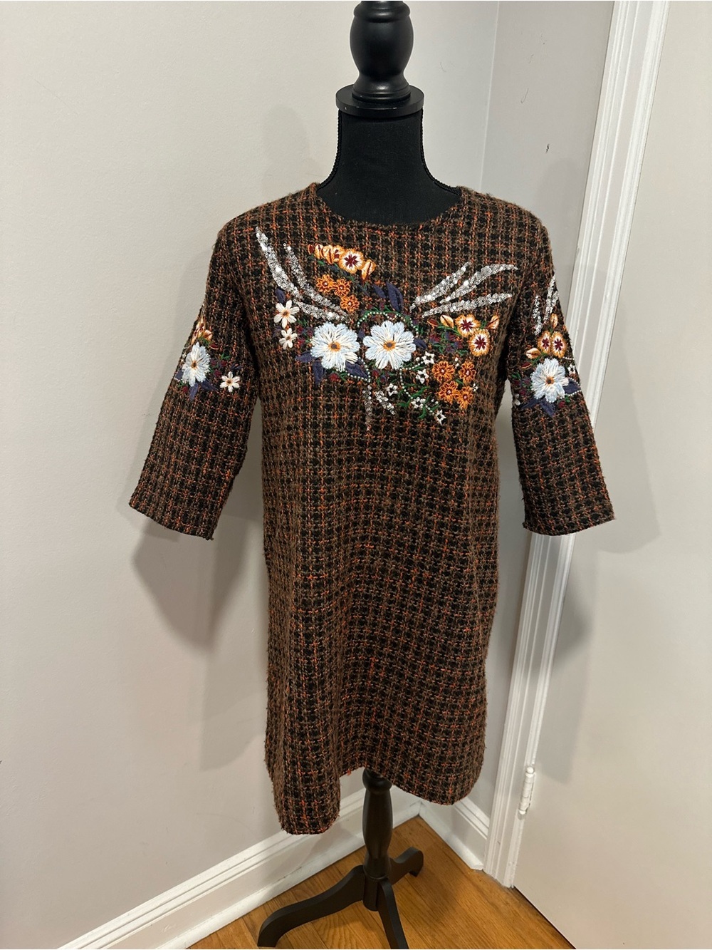 ZARA Brown/orange tweed Sz:L wool blend embroidered sequin floral mini dress.
